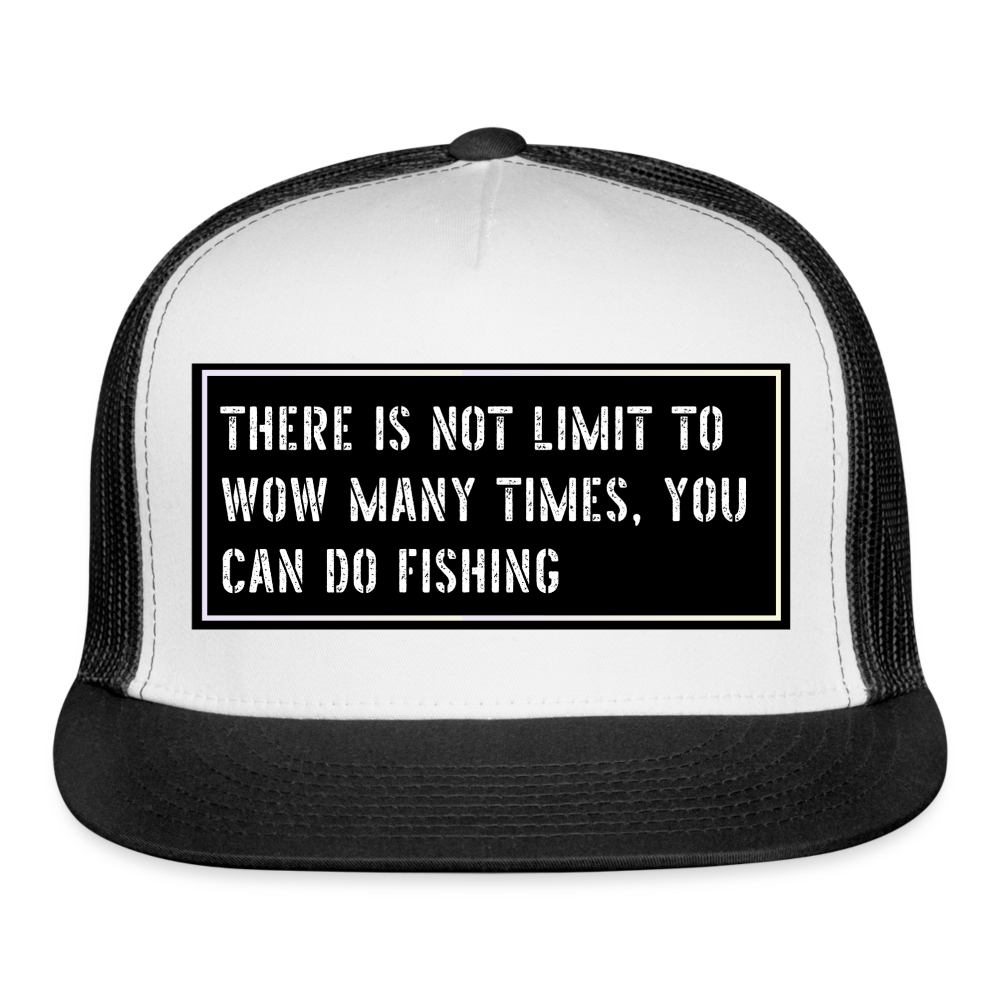 Funny Fish Hat - white/black