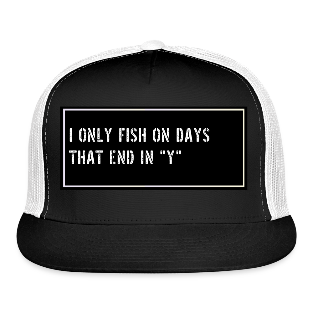 Funny Fishing Trucker Hat - black/white
