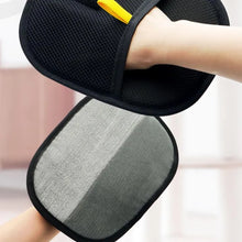 Load image into Gallery viewer, Pet Electrostatic Hair Removal Gloves Two-way Bristle Remover Hair Removal Brush Sticky Hair Artifact Cat Hair Gloves Cat Hair Removal Comb
