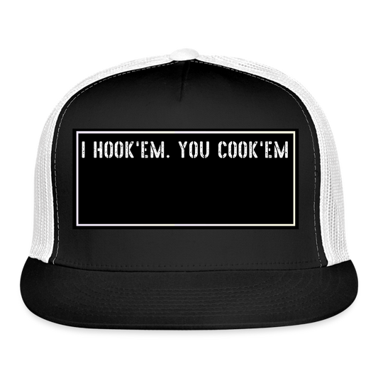 Funny Fishing Cap - black/white