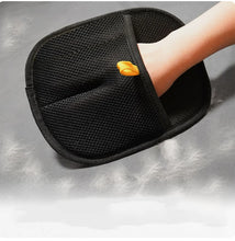 Load image into Gallery viewer, Pet Electrostatic Hair Removal Gloves – Two-Way Bristle Remover for Cat &amp; Dog Hair
