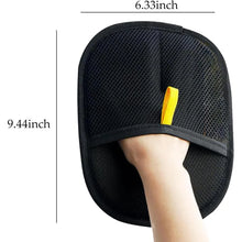 Load image into Gallery viewer, Pet Electrostatic Hair Removal Gloves Two-way Bristle Remover Hair Removal Brush Sticky Hair Artifact Cat Hair Gloves Cat Hair Removal Comb
